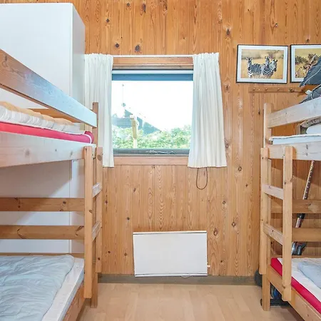 Отель 4 Person In Harbo Re Harboor
